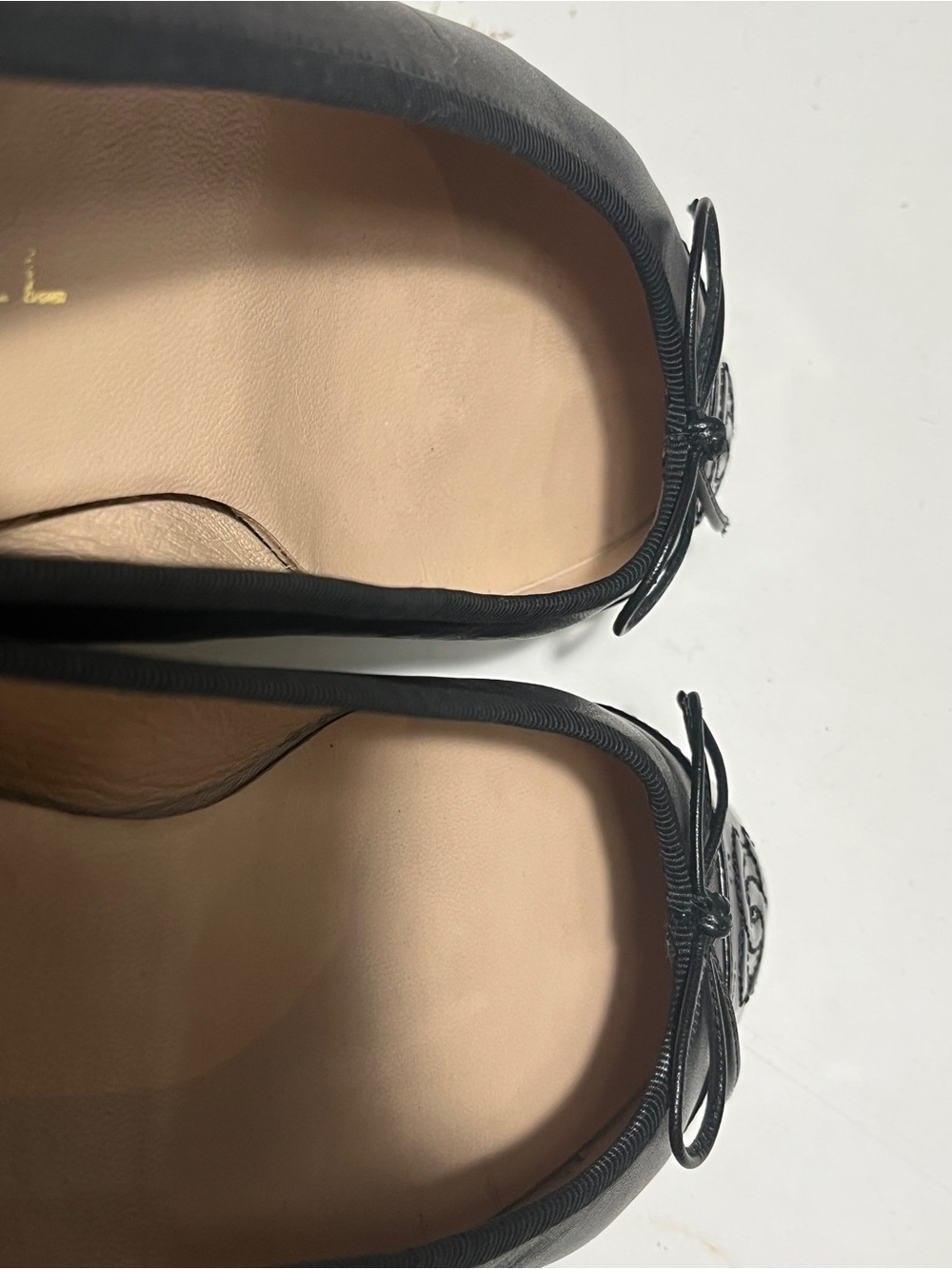 CHANEL Black Leather Ballet Flats with Patent Cap Toe and Logo - Picture 11 of 14